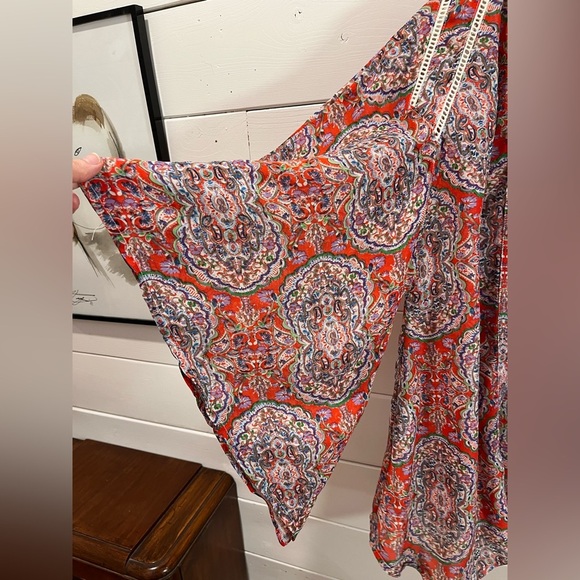 TOBI • Boho Printed Kimono Blouse • Size M - Picture 7 of 9